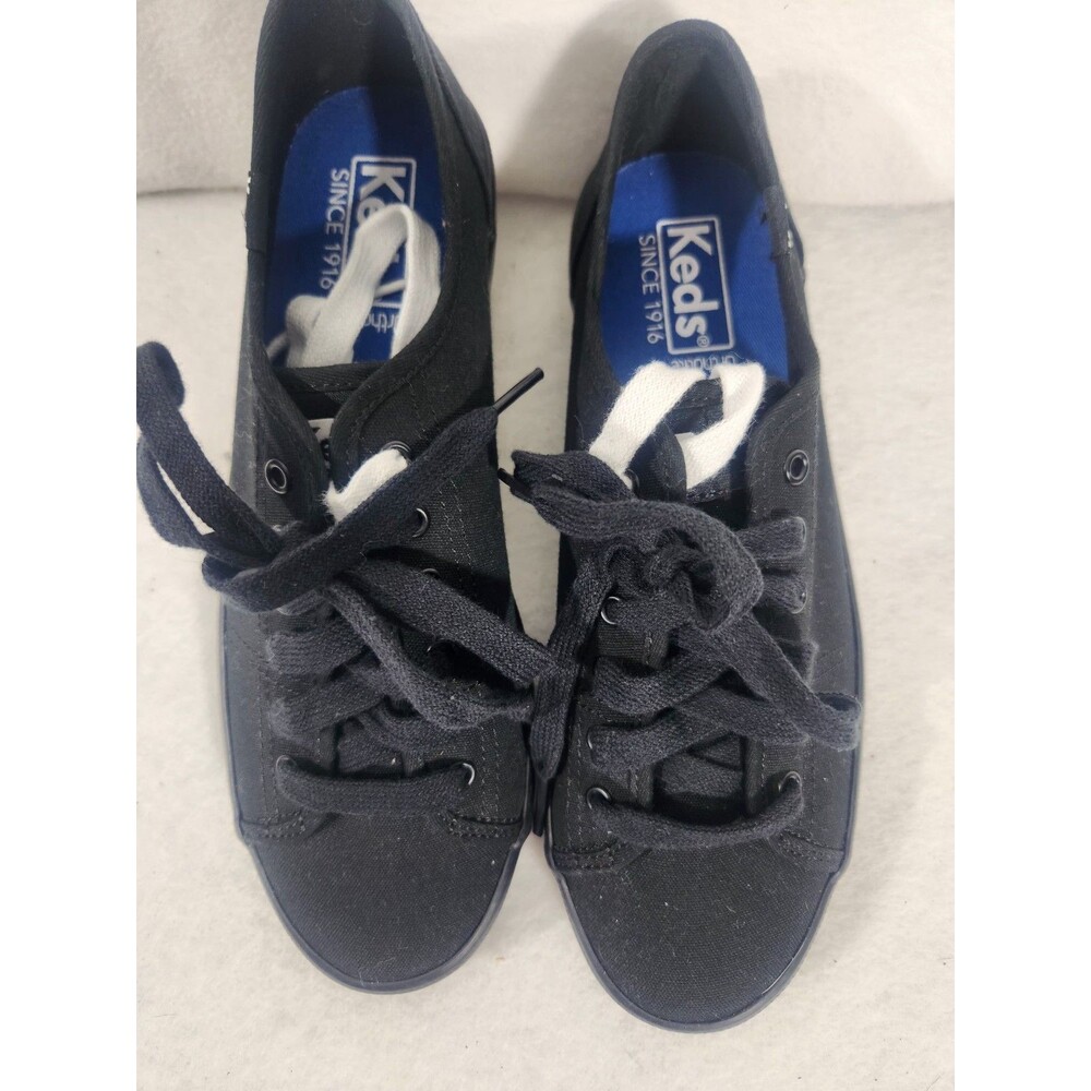 Keds Women’s Shoe Black Canvas 4 Lace Up Size 6
